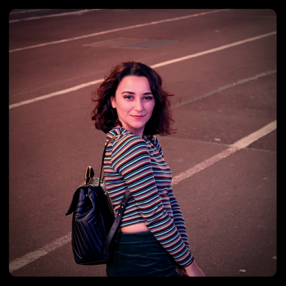 Meet your Posher, Briana
